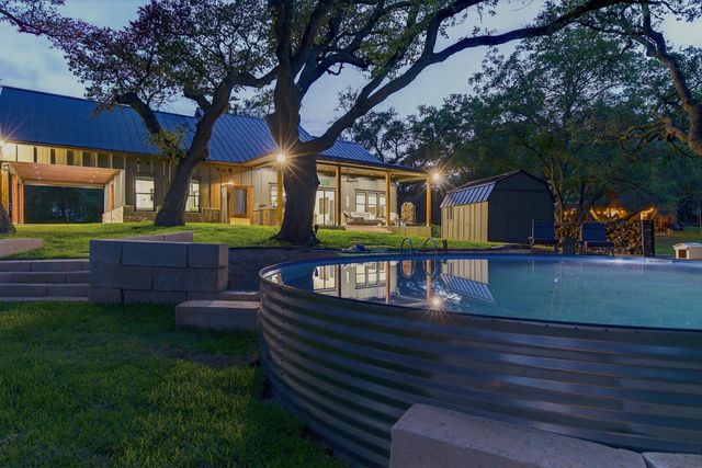 2001 Granite Cv., Kingsland, TX 78639