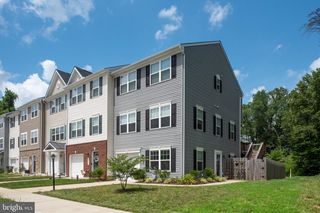 2601 DRAKE LN, Fredericksburg, VA 22408