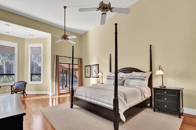 208 Turnberry Court S, Atlantis, FL 33462