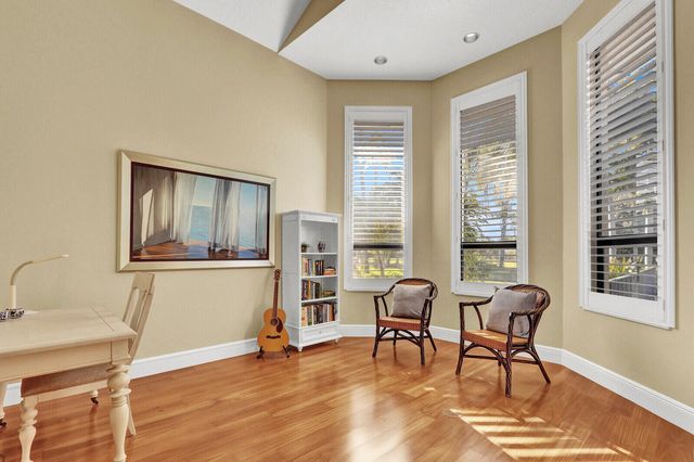 208 Turnberry Court S, Atlantis, FL 33462