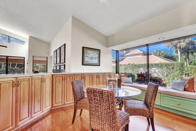 208 Turnberry Court S, Atlantis, FL 33462