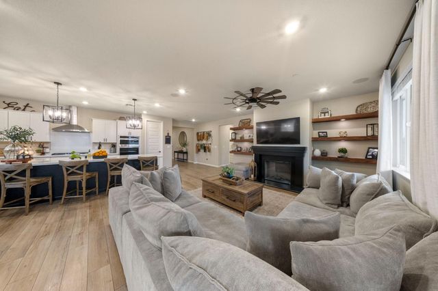 2531 Latour Ct, Turlock, CA 95382