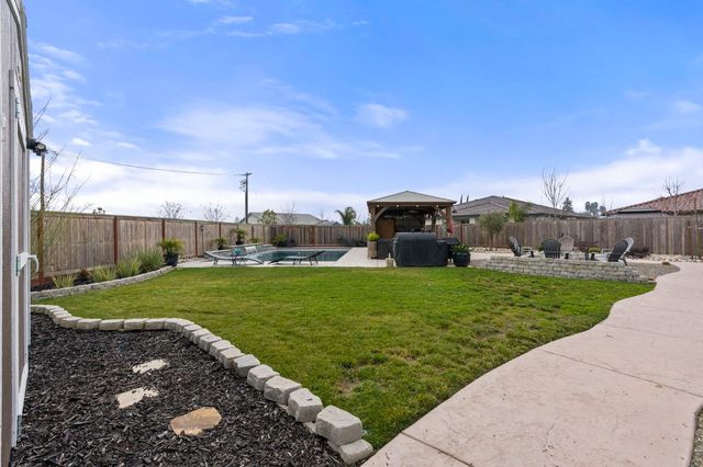 2531 Latour Ct, Turlock, CA 95382