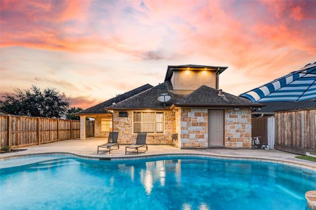 402 Avenue H, South Houston, TX 77587