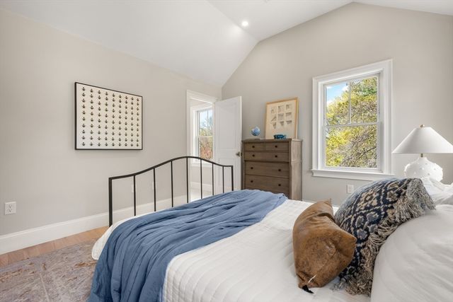 6 Revolutionary, Lexington, MA 02421