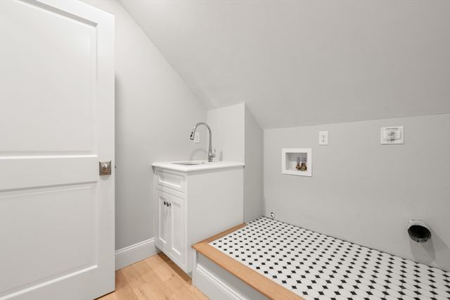 6 Revolutionary, Lexington, MA 02421