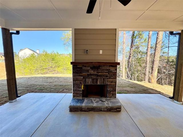 6412 River Plantation Drive, Lula, GA 30554