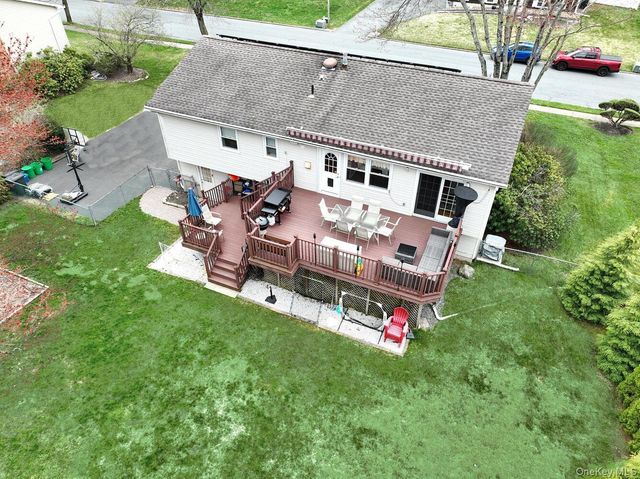 38 Westlyn Drive, Bardonia, NY 10954
