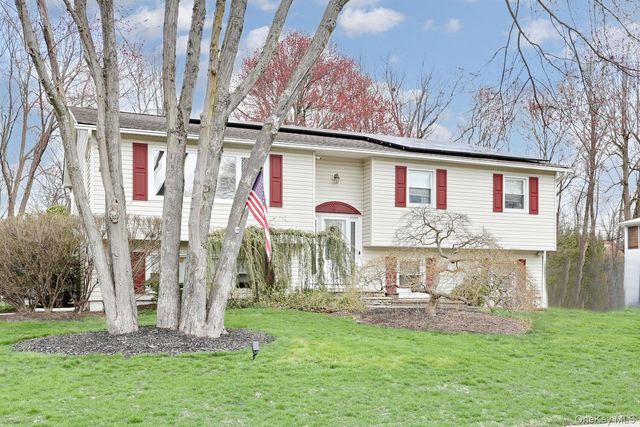 38 Westlyn Drive, Bardonia, NY 10954