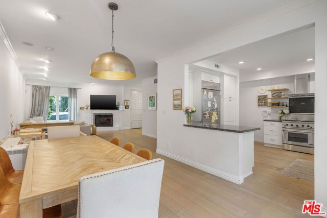 1802 California Avenue, Santa Monica, CA 90403