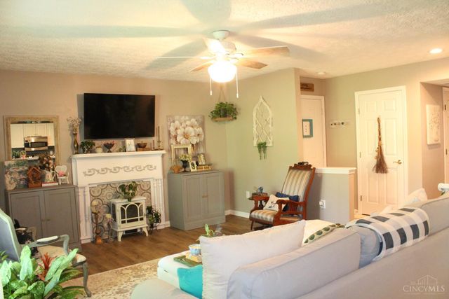 146 High Ridge Court, Fairfield, OH 45014