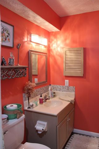 146 High Ridge Court, Fairfield, OH 45014