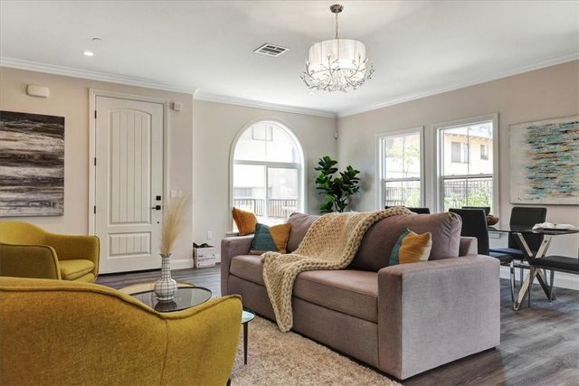 328 E Live Oak Street 7, San Gabriel, CA 91776