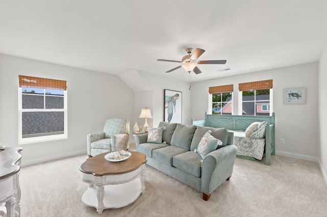 1038 Graybill Lane, North Myrtle Beach, SC 29582