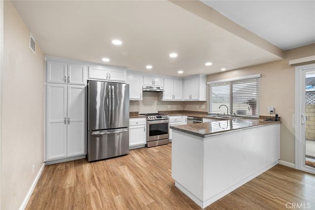 17824 Hoffman, Cerritos, CA 90703