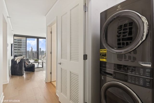 225 N Columbus Drive 6301, Chicago, IL 60601