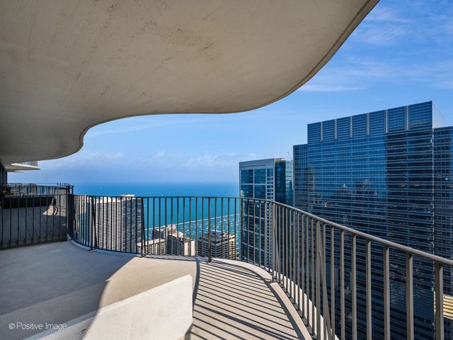 225 N Columbus Drive 6301, Chicago, IL 60601