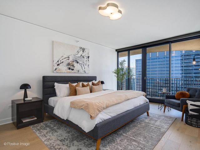 225 N Columbus Drive 6301, Chicago, IL 60601