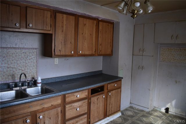 5441 Baldwin Street, Cicero, NY 13029