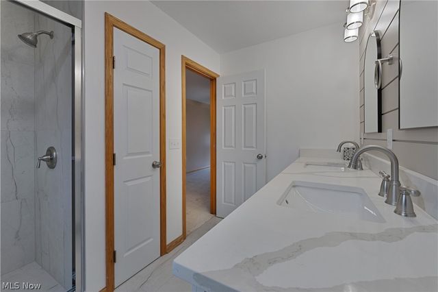 264 W Main Street, Canfield, OH 44406