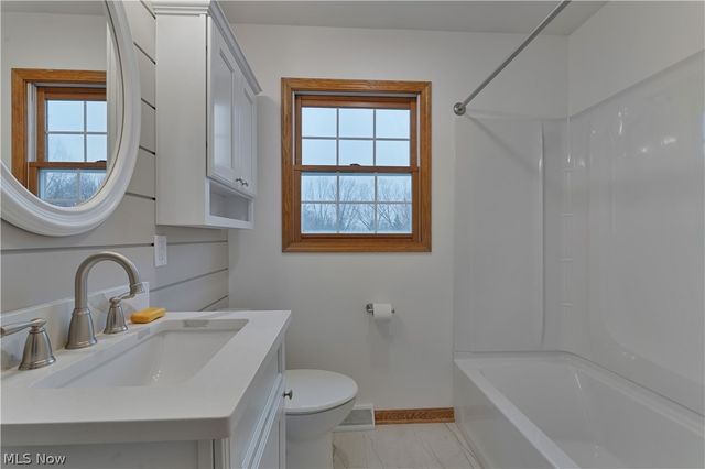 264 W Main Street, Canfield, OH 44406