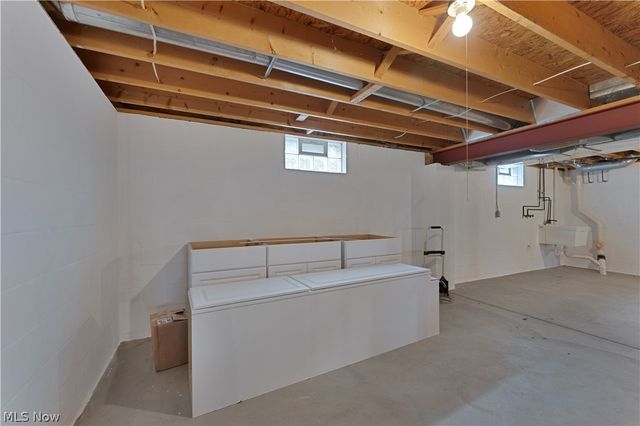 264 W Main Street, Canfield, OH 44406