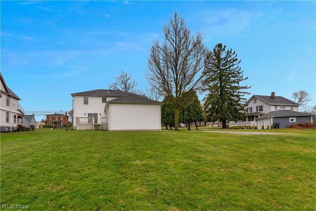 264 W Main Street, Canfield, OH 44406