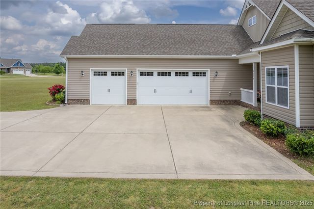 8220 Rivermist Lane, Linden, NC 28356