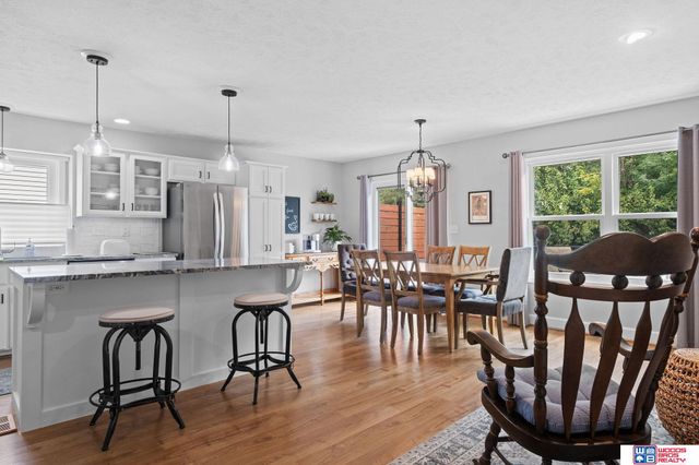 5218 Bison Drive, Lincoln, NE 68516
