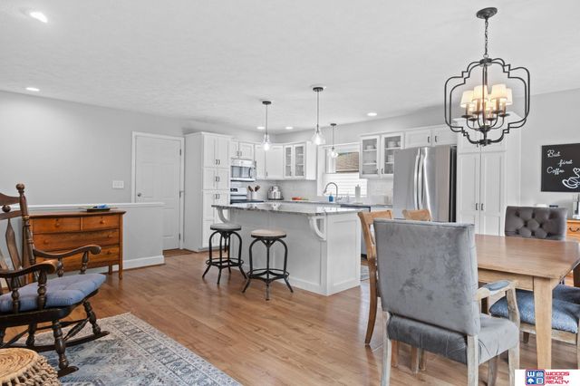 5218 Bison Drive, Lincoln, NE 68516