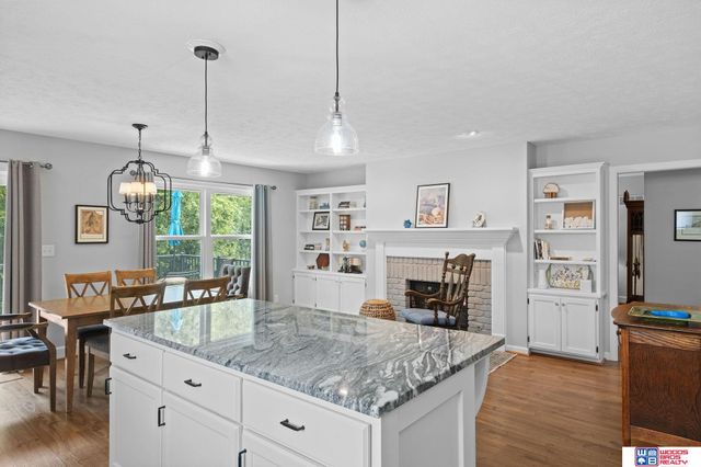 5218 Bison Drive, Lincoln, NE 68516