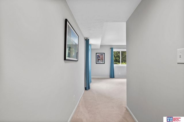 5218 Bison Drive, Lincoln, NE 68516