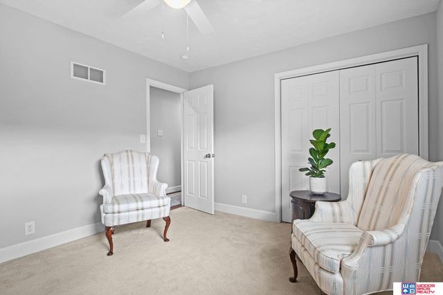 5218 Bison Drive, Lincoln, NE 68516