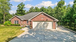 7221 E State Highway 90, Pineville, MO 64856