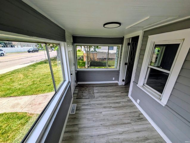 1014 Union Street, Mishawaka, IN 46544
