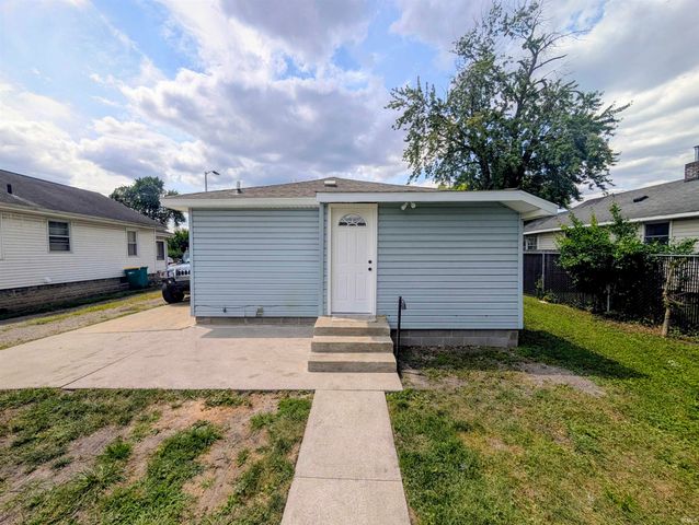 1014 Union Street, Mishawaka, IN 46544