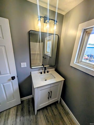 1014 Union Street, Mishawaka, IN 46544