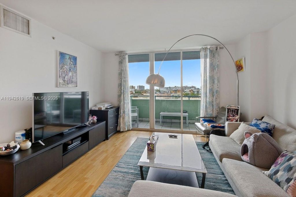 90 Alton Rd 807, Miami Beach, FL 33139