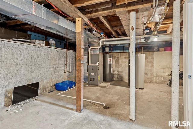 4084 S PRIMROSE Lane, Riverton, IL 62561