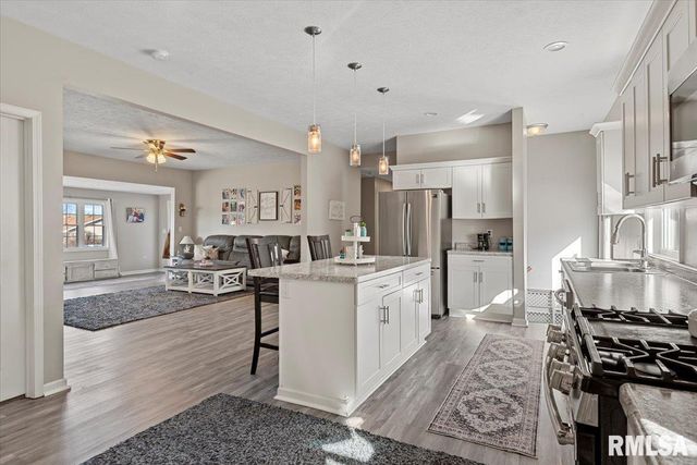 4084 S PRIMROSE Lane, Riverton, IL 62561