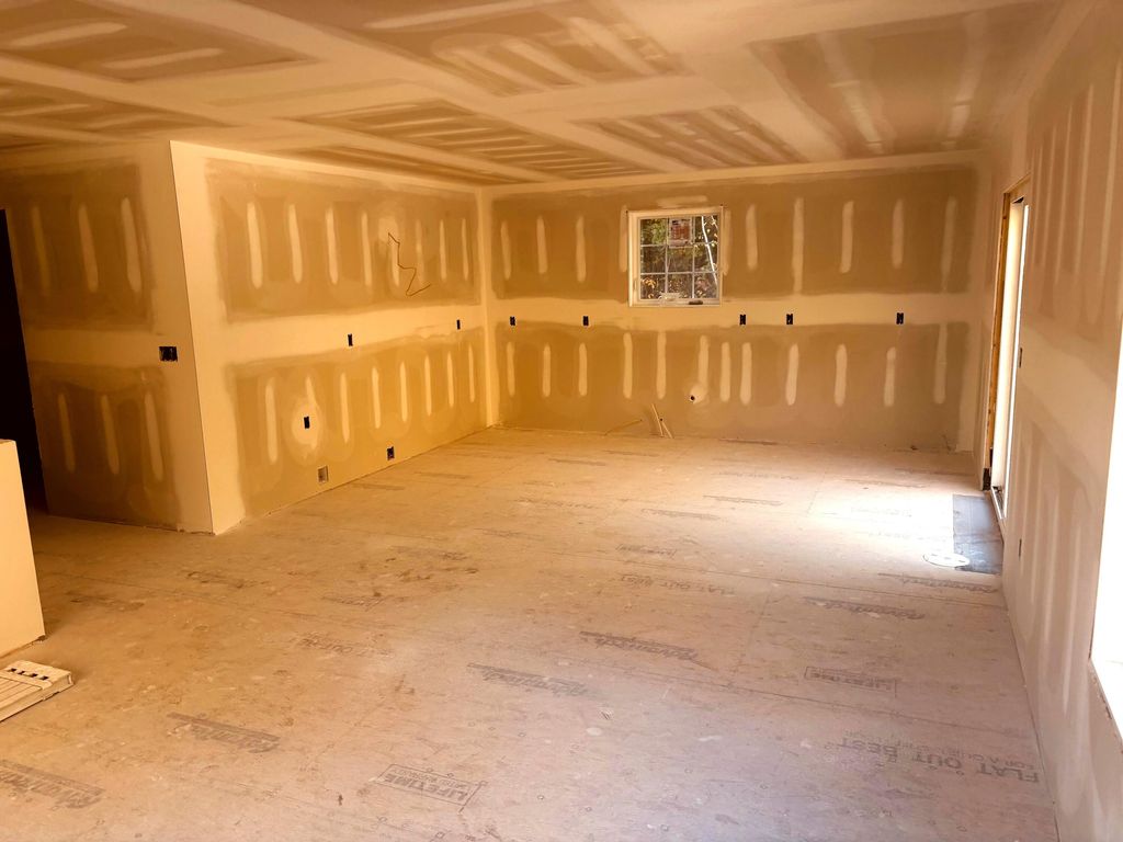 54 Jessica Way, Poland, ME 04274 — photo 4