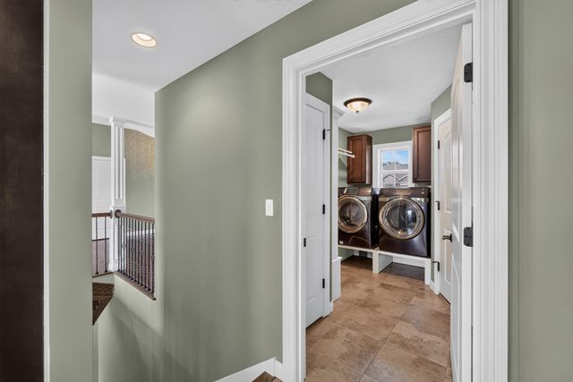 2010 SURREY CT, Columbia, MO 65203