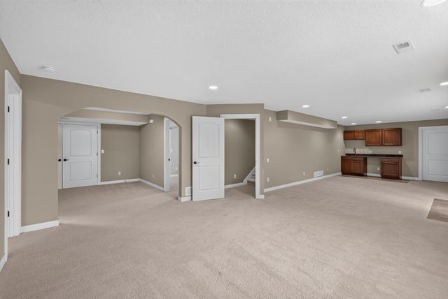 2010 SURREY CT, Columbia, MO 65203