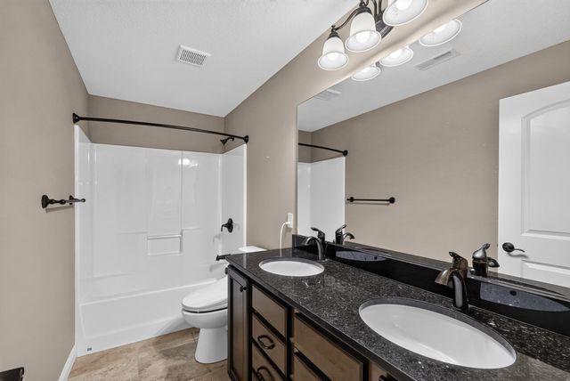 2010 SURREY CT, Columbia, MO 65203