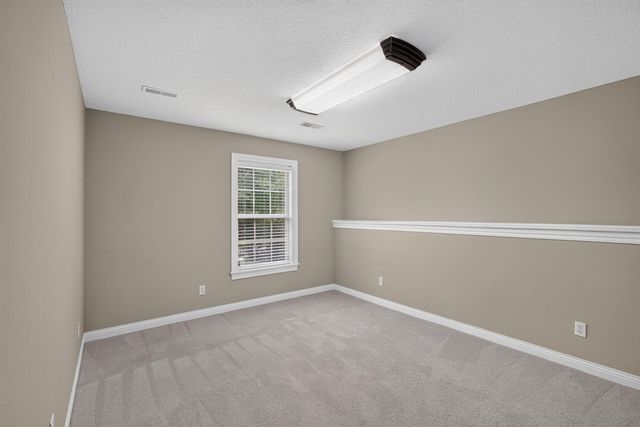 2010 SURREY CT, Columbia, MO 65203