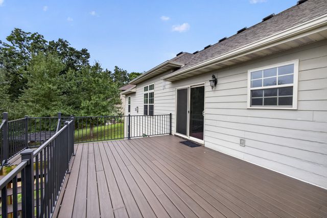 2010 SURREY CT, Columbia, MO 65203