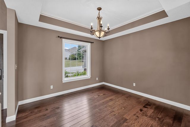 2010 SURREY CT, Columbia, MO 65203