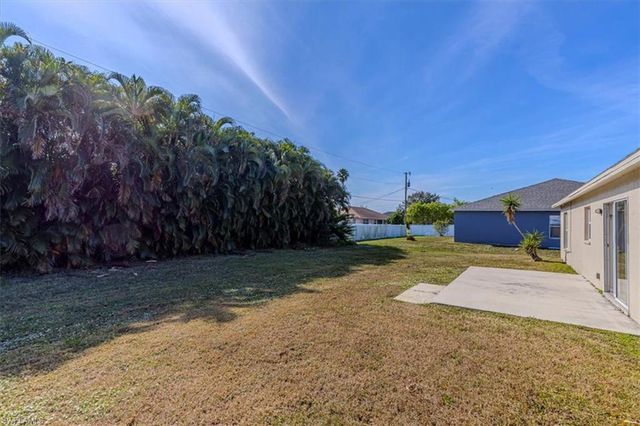 1510 SW 13th TER, Cape Coral, FL 33991