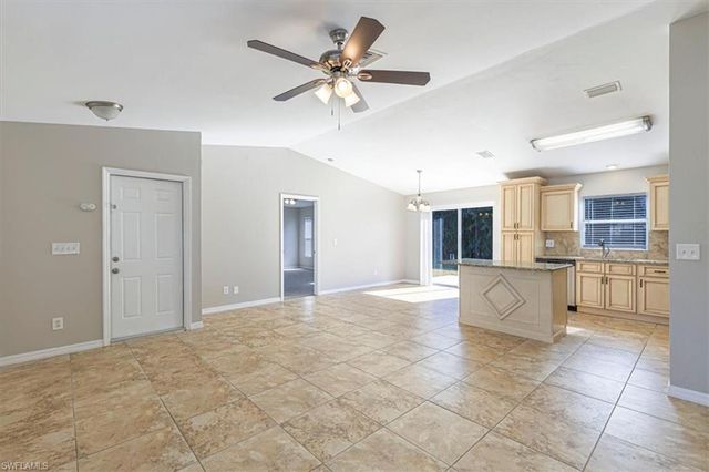 1510 SW 13th TER, Cape Coral, FL 33991