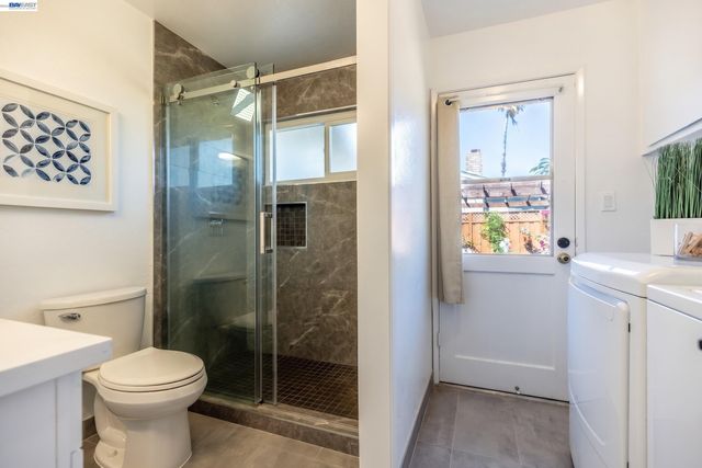 38475 Jacaranda Dr, Newark, CA 94560